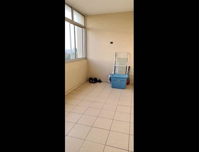 1.5 BEDROOM FLAT RENTED IN MORNINGSIDE